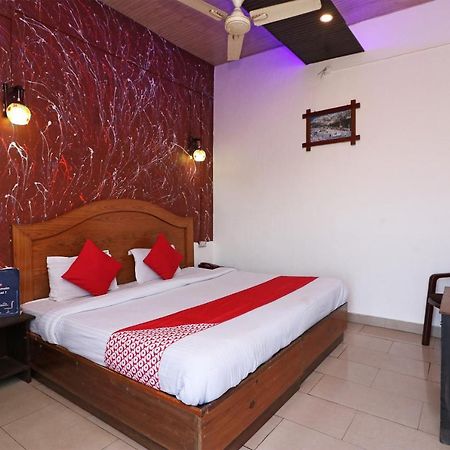 פורי Oyo 74116 Hotel Feel Good מראה חיצוני תמונה
